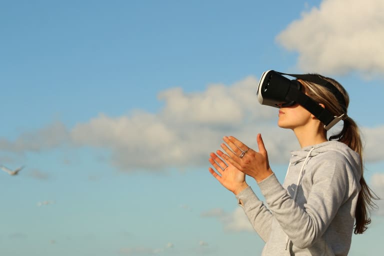 Virtual reality travel experiences - traveltech