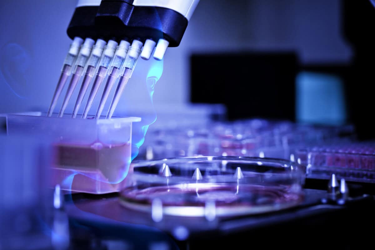 Lab showing biotechnology equipment